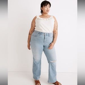 Madewell Plus 11" High-Rise Flare Jeans in Eversfield Wash: Knee-Rip Edition